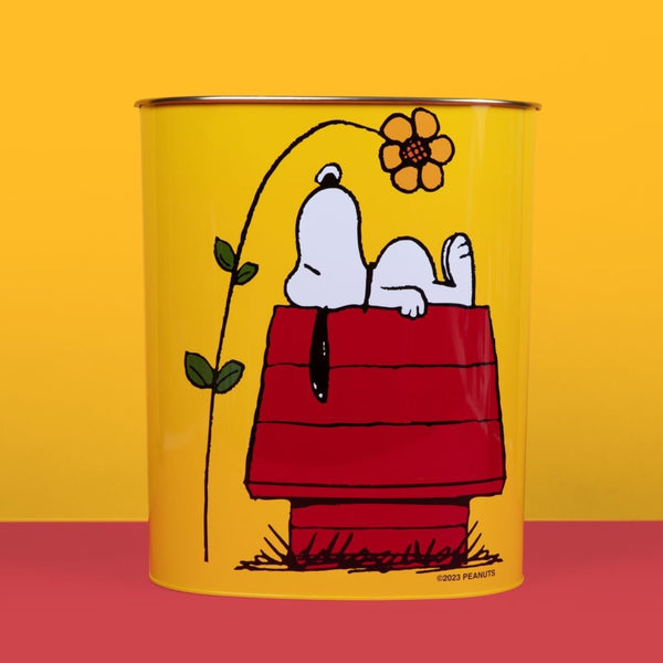 Peanuts® Collector's Classic: Limited Edition Snoopy Flower Bouquet Trash Pail