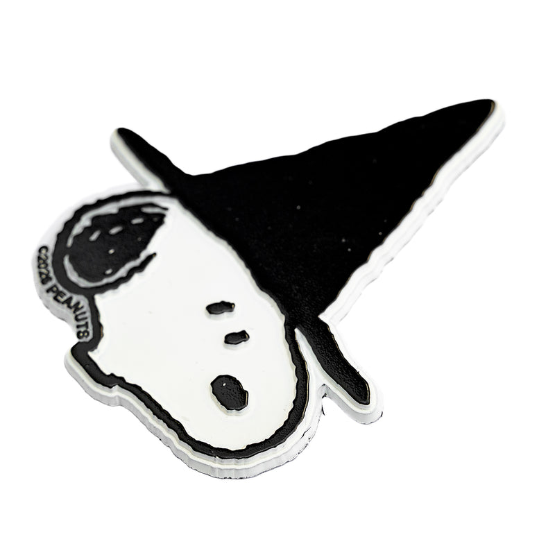 3P4 x Peanuts® Halloween - Snoopy Witch Fridge Magnet – THREE